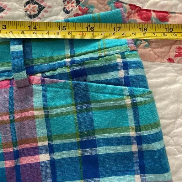 Talbots Plaid Perfect Short Sz 12 P 9” inseam - Picture 6 of 8